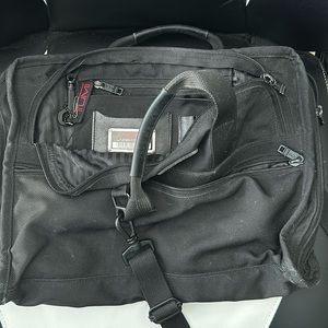 Tumi expandable laptop/organizer/travel/brief bag